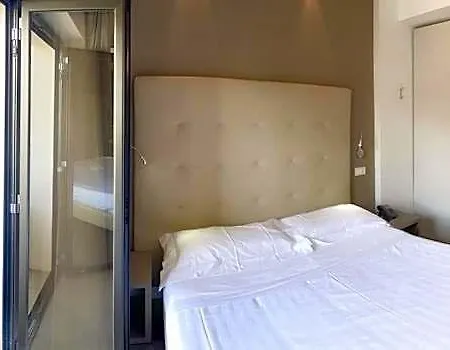Arlecchino סן בנדטו דל טרנטו
