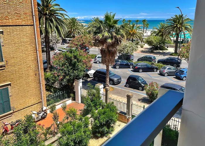 Szálloda Arlecchino San Benedetto del Tronto